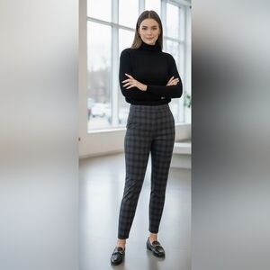 Dalia Women's Pull-On Ponte Pants with Narrow Legs Sits at Waist NWT